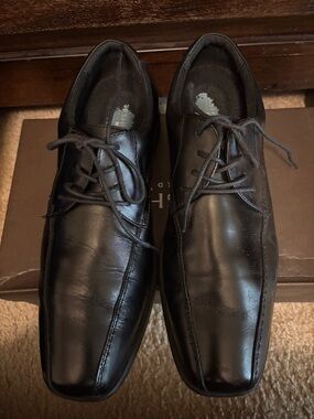 Florsheim Black Leather Lace-Up Oxford Shoes